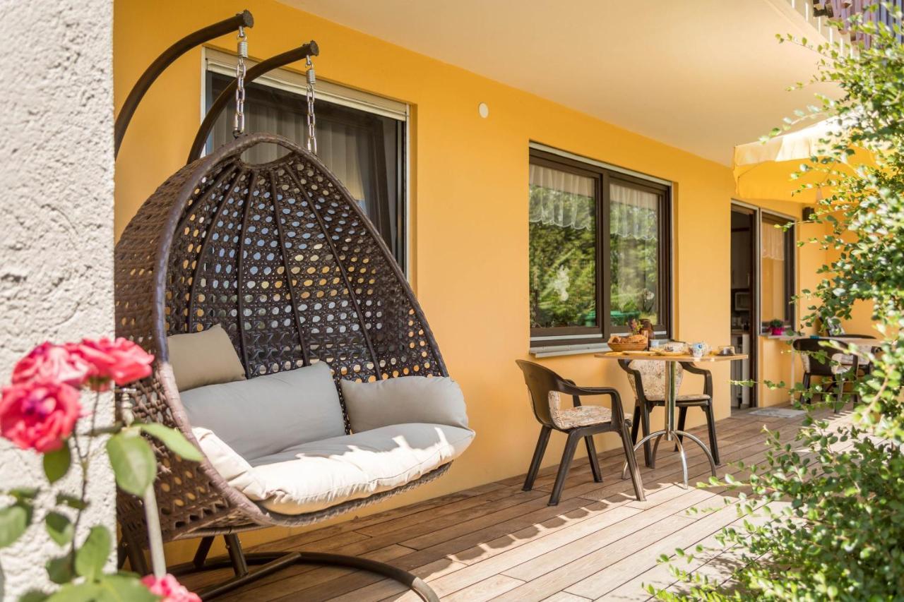 Bett Und Fruehstueck Bei Gertrud Apartment Hergensweiler Exterior photo